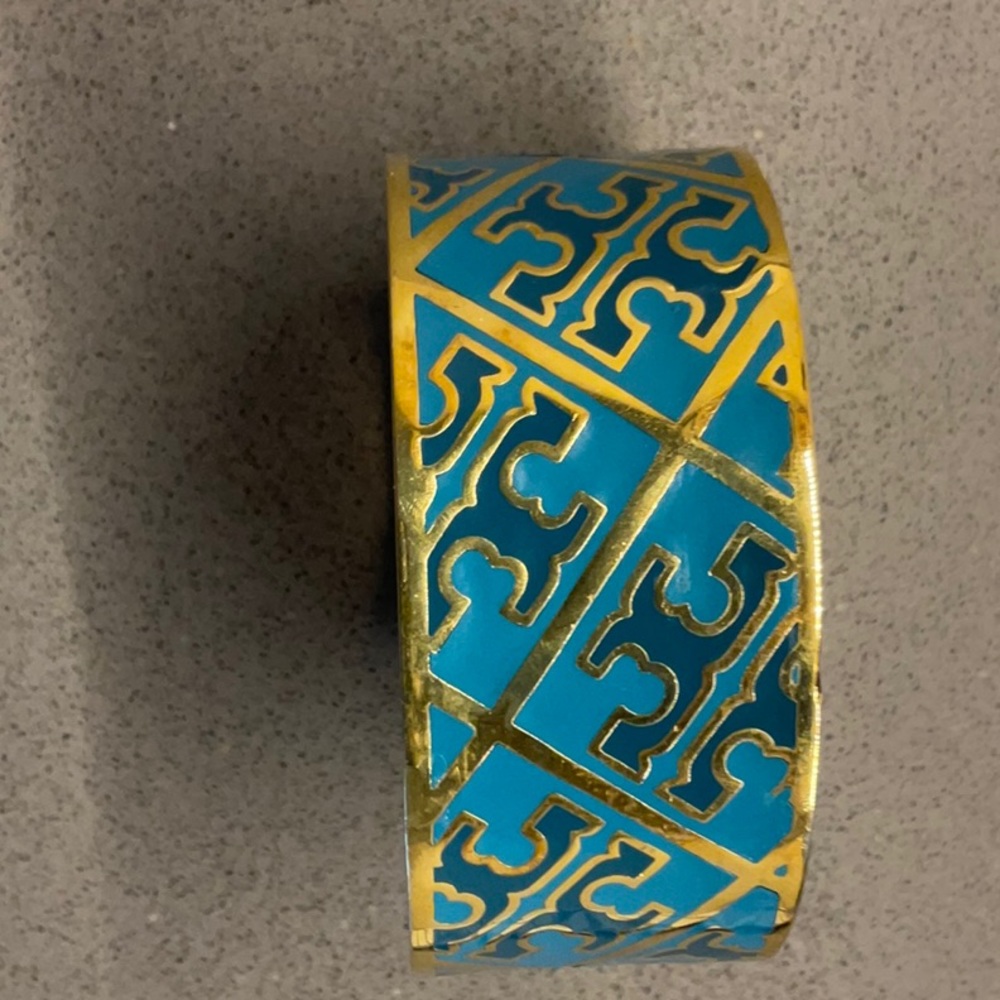 COPY - Tory Burch enamel Logo pattern bangle